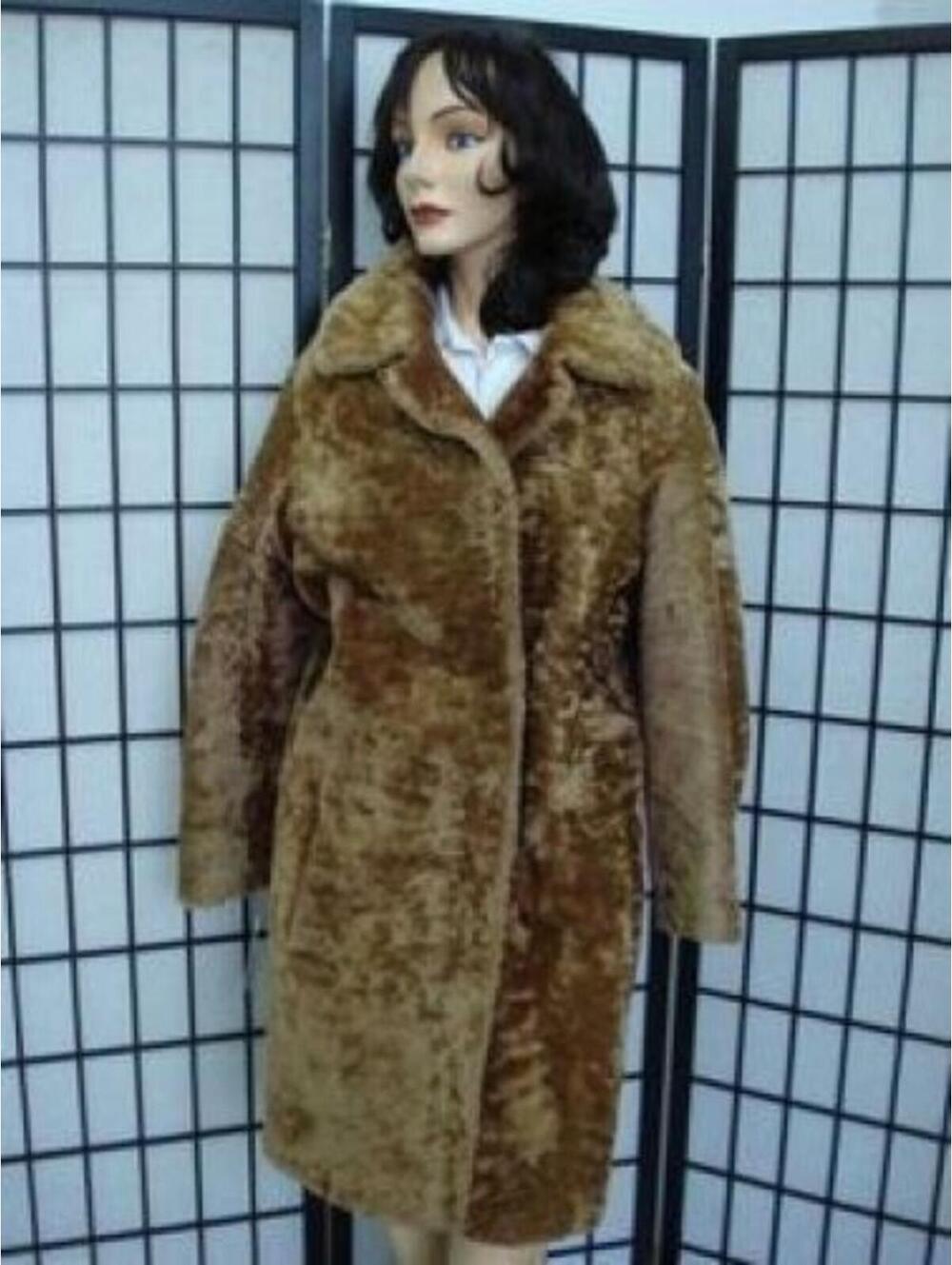 ! PRE-OWNED LAMB SHEEP FUR JACKET COAT JACKET WOMEN SIZ2 4-6 PETITE